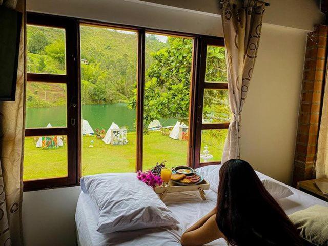 Aw Guatape Glamping Resort Экстерьер фото